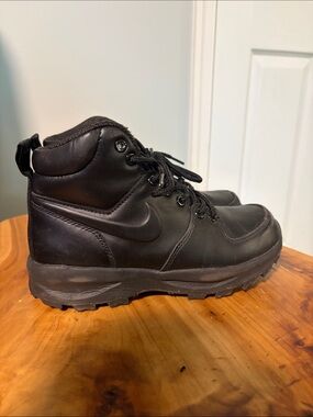 Nike Black Kids Rugged Leather Ankle Boot